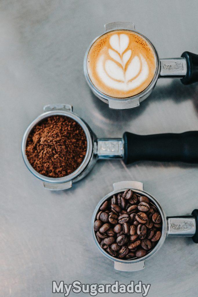 café